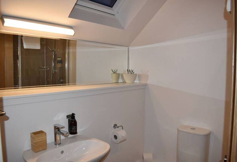 مبيت وإفطار Orchy Bank House