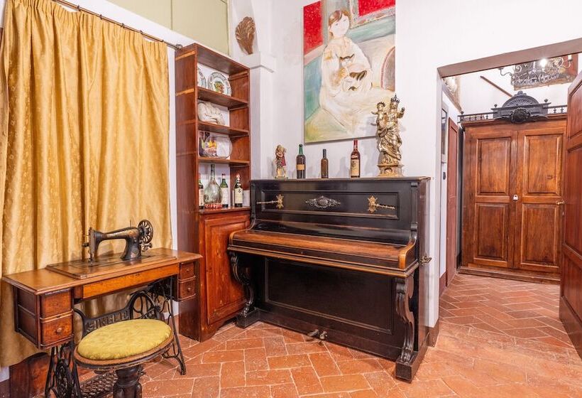 ベッドアンドブレックファースト Palazzo Danesi