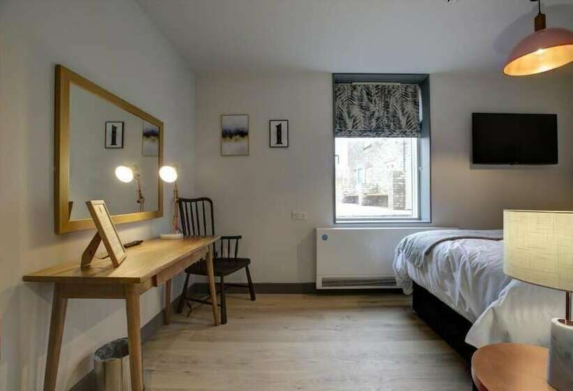 مبيت وإفطار The Temple Inn