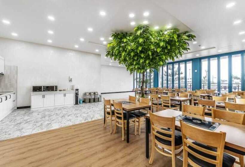 Boryeong Wifi Condo Pension