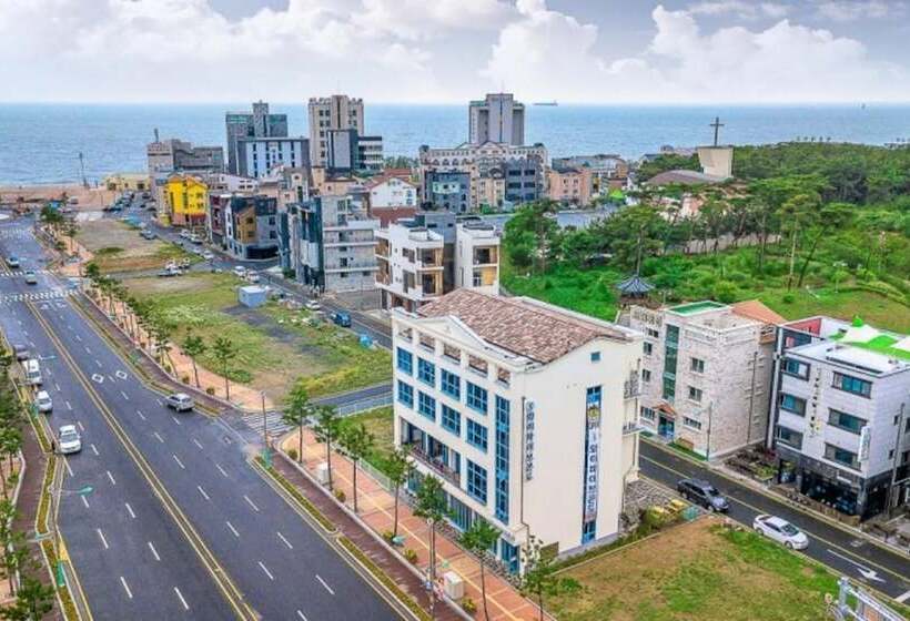 Boryeong Wifi Condo Pension