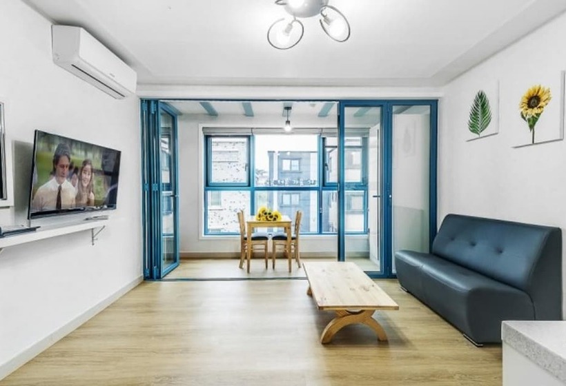 Boryeong Wifi Condo Pension