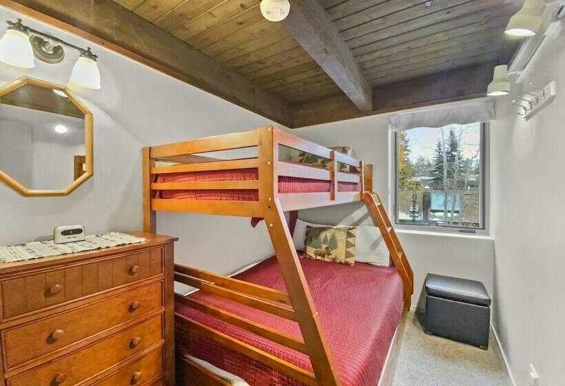 Breckenridge Spacious Mill Run 5 Townhouse By Redawning