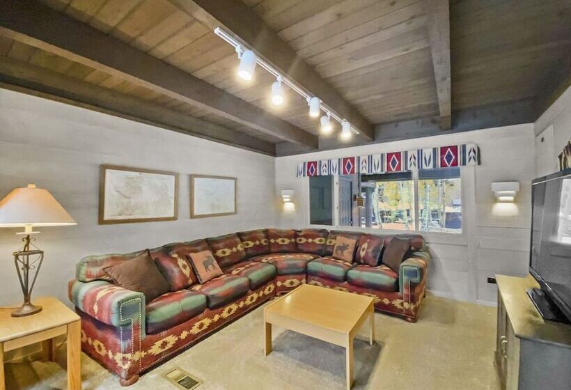 Breckenridge Spacious Mill Run 5 Townhouse By Redawning