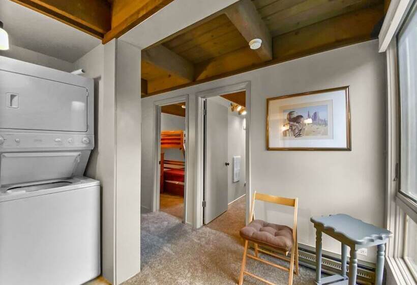 Breckenridge Spacious Mill Run 5 Townhouse By Redawning