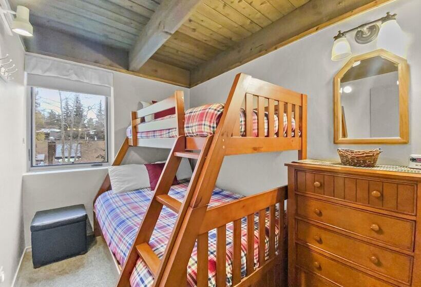 Breckenridge Spacious Mill Run 5 Townhouse By Redawning