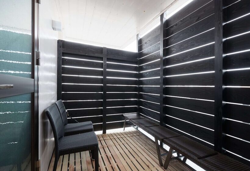 Cabin&hotel Constant Naha