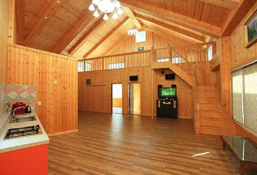 Cheongju Chujeonggol Pension