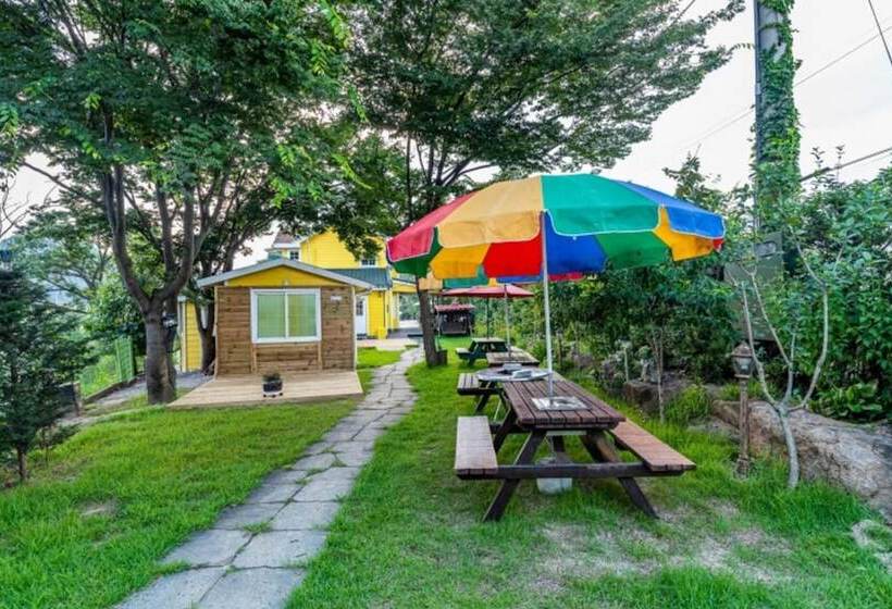 Cheorwon Kerensia Pension