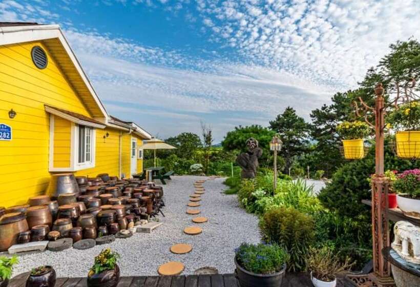 Cheorwon Kerensia Pension