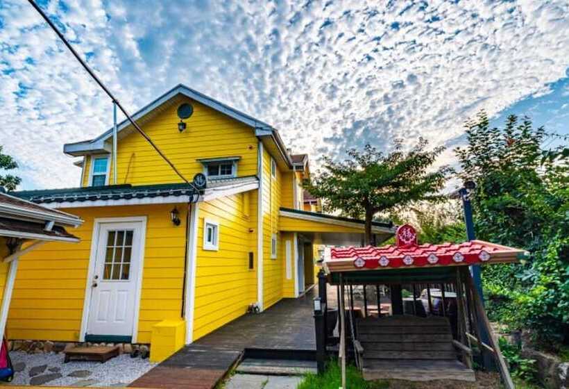 Cheorwon Kerensia Pension