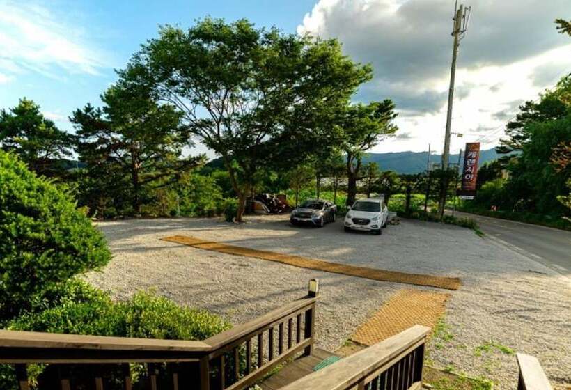 Cheorwon Kerensia Pension