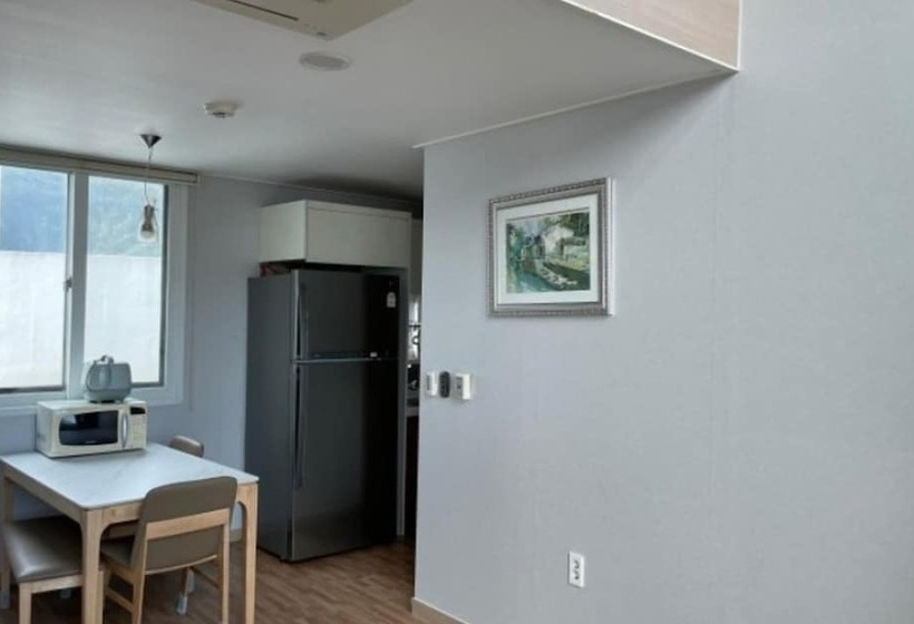 Daebudo Ocean Ville Pension