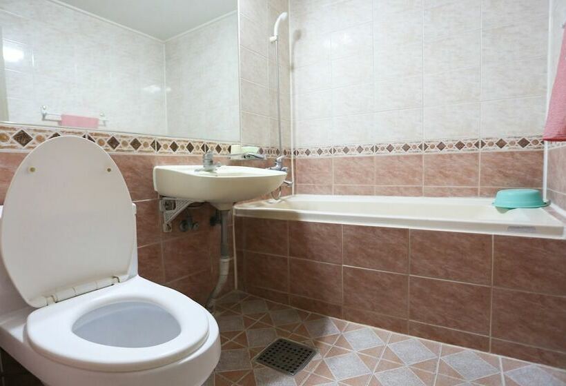 Donghae Daemyung Motel