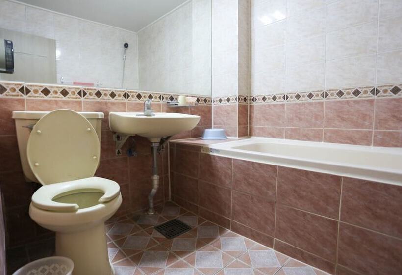 Donghae Daemyung Motel