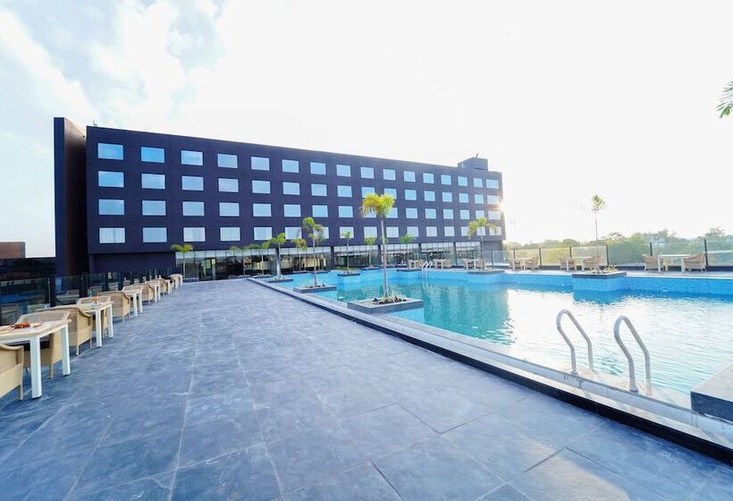 Essentia Luxury Hotel Indore