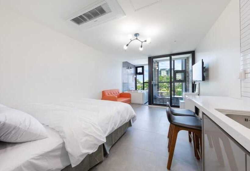 Gangneung Nishi Spa Pension