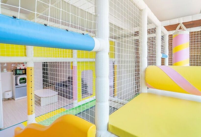 Gapyeong Gonggam Kid Gajok Seupa Gyegok Pension