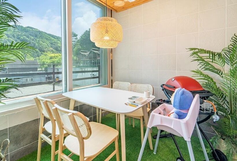 Gapyeong Gonggam Kid Gajok Seupa Gyegok Pension