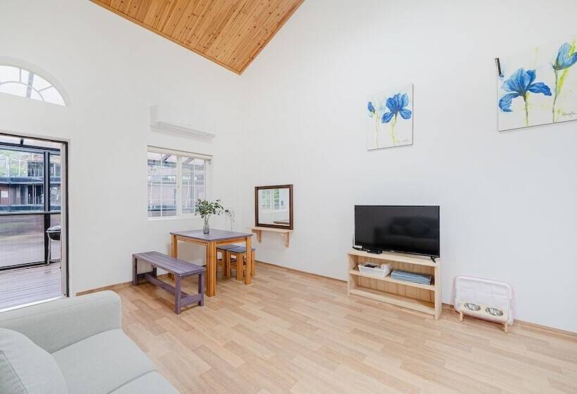 Gapyeong Himong  Aegyeon Pension