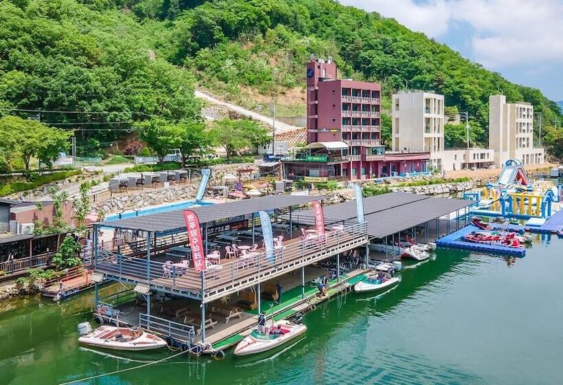 Gapyeong Leupuang Pension