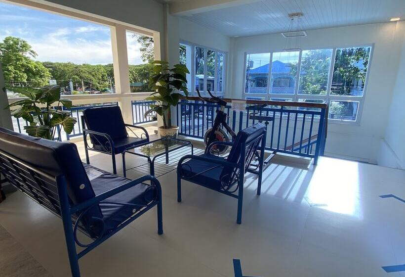 Hip Nautic Beach Resort By Cocotel