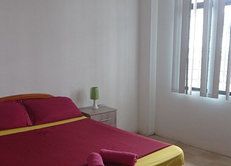 Hostal El Naufrago 2