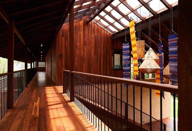 Hotel Athita The Hidden Court Chiang Saen