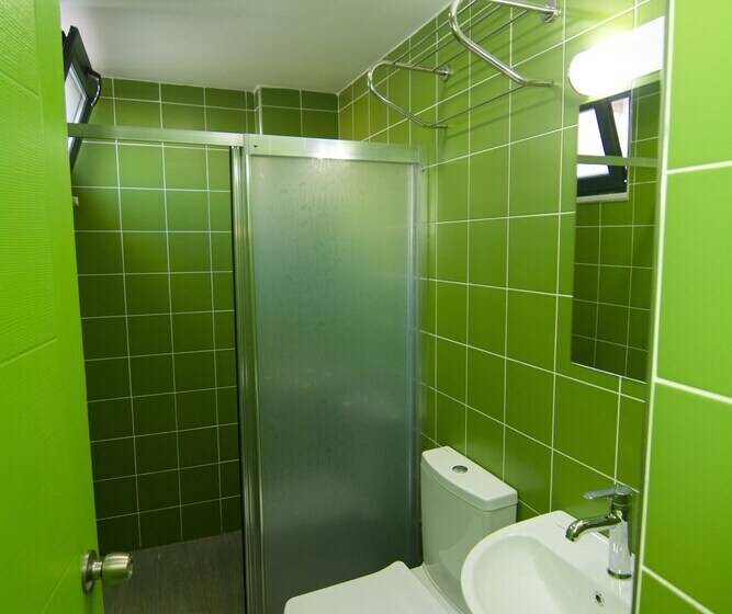 ホテル Avlion Boutique