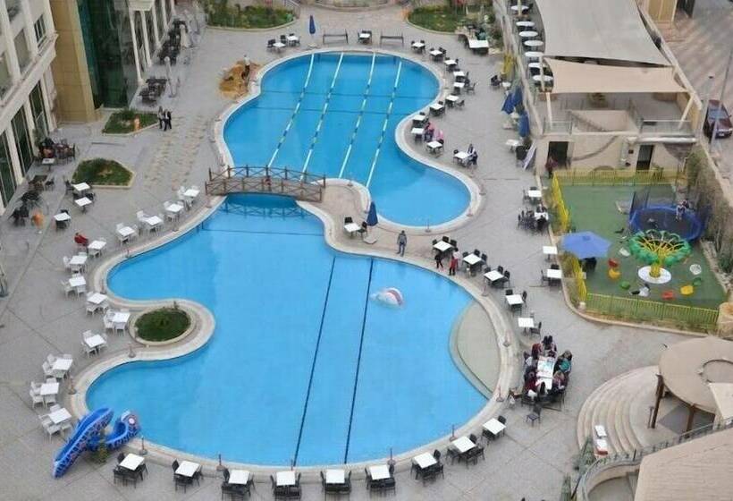 هتل Chain Luxe Paradise