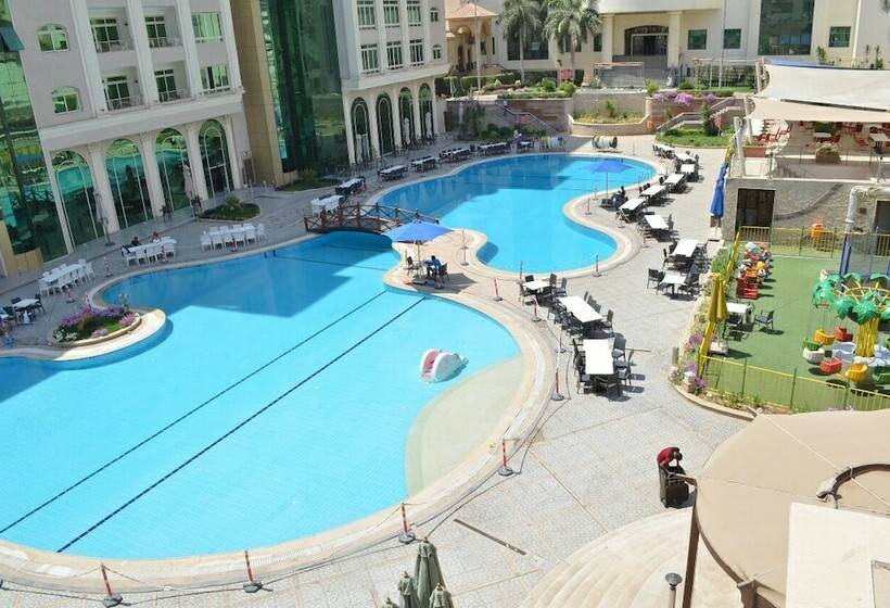 هتل Chain Luxe Paradise