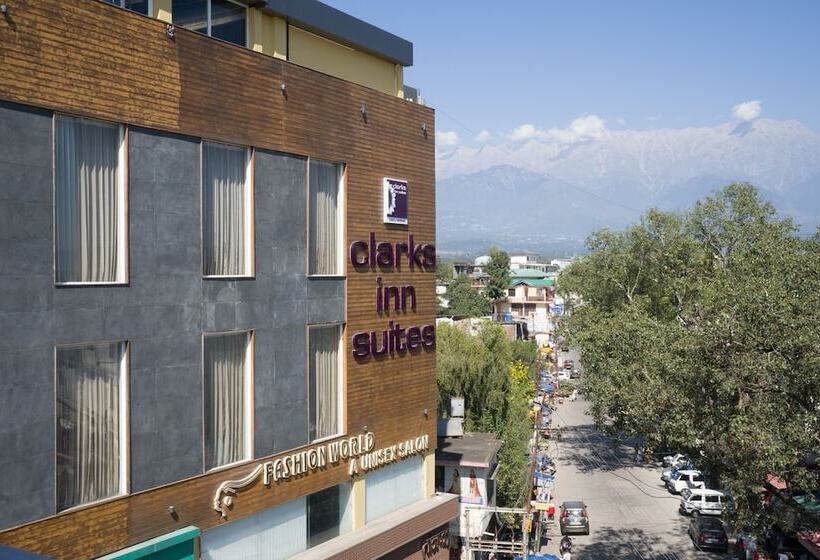هتل Clarks Inn Suites Kangra