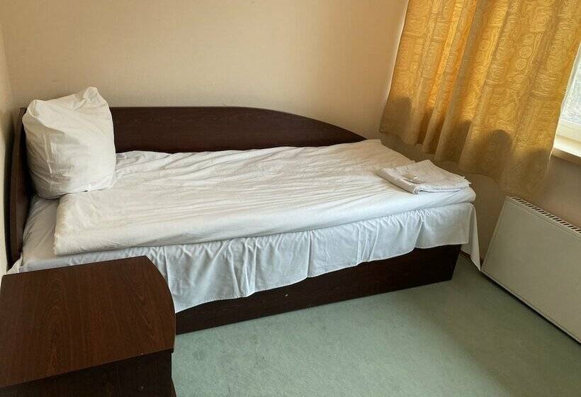 هتل Conference Center And Restaurant Backonys