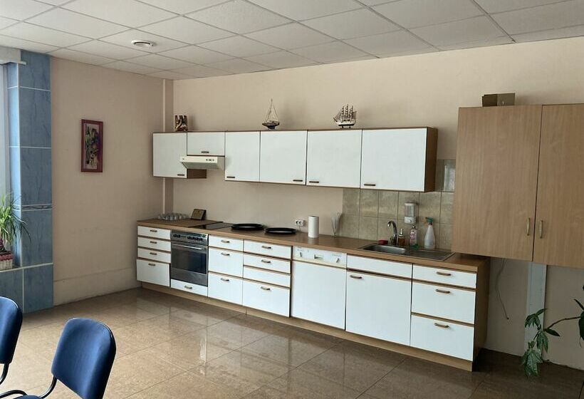 هتل Conference Center And Restaurant Backonys