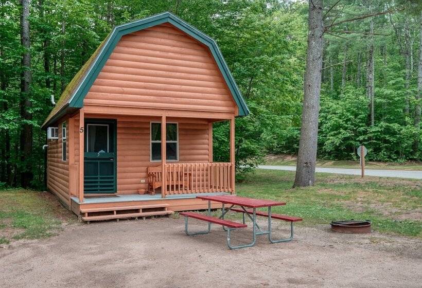 Отель Danforth Bay Camping And Rv Resort