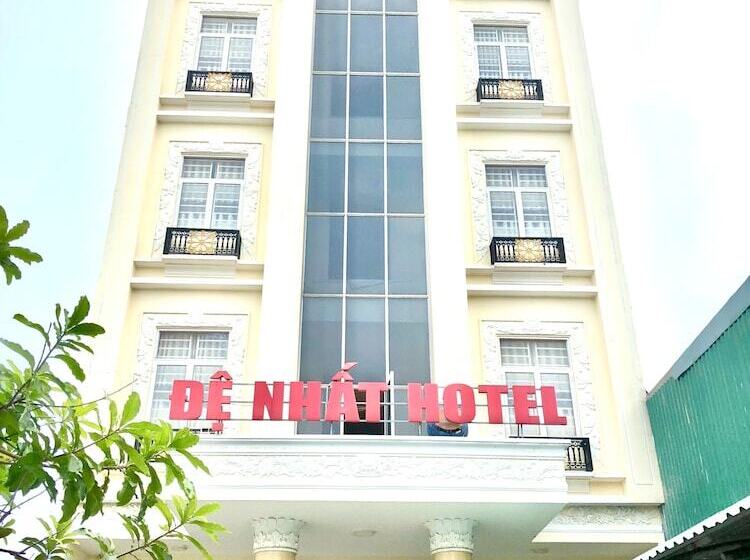 هتل De Nhat