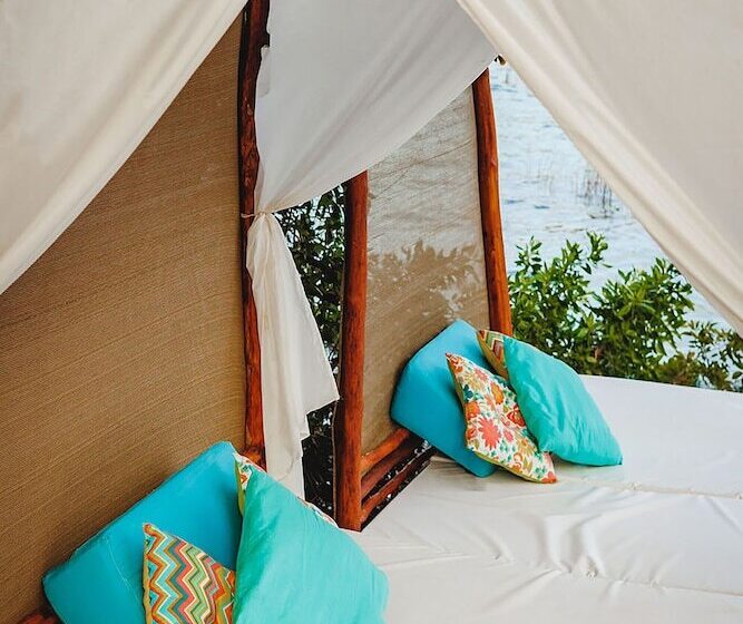 فندق El Búho Lagoon Bacalar