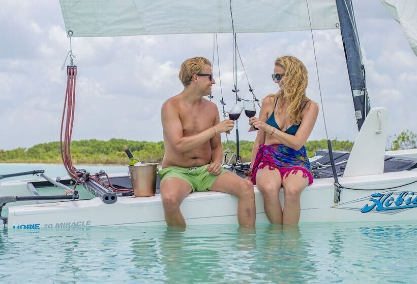 فندق El Búho Lagoon Bacalar