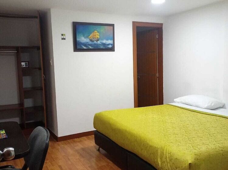 호텔 Embassy On Holidays