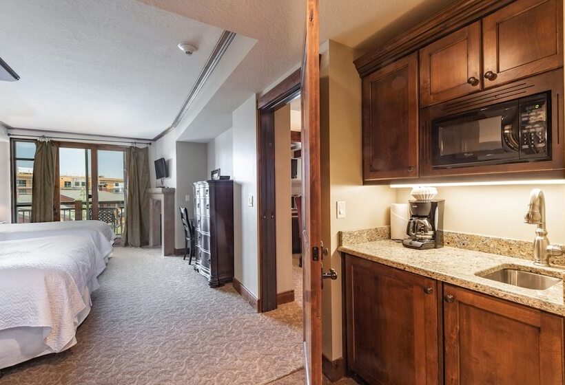 Отель Escala Lodges By Luxury Mountain Destina