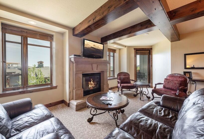 Отель Escala Lodges By Luxury Mountain Destina