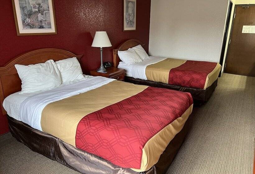 فندق Express Inn & Suites