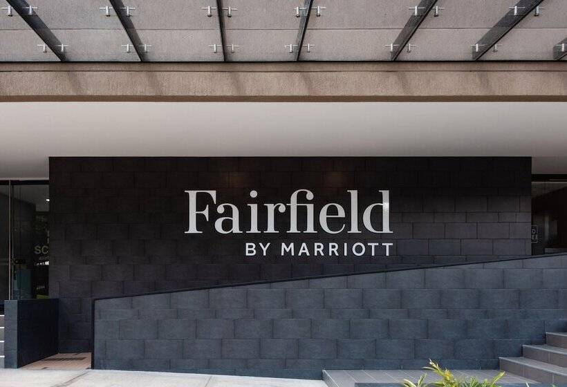 Отель Fairfield By Marriott Medellin Sabaneta