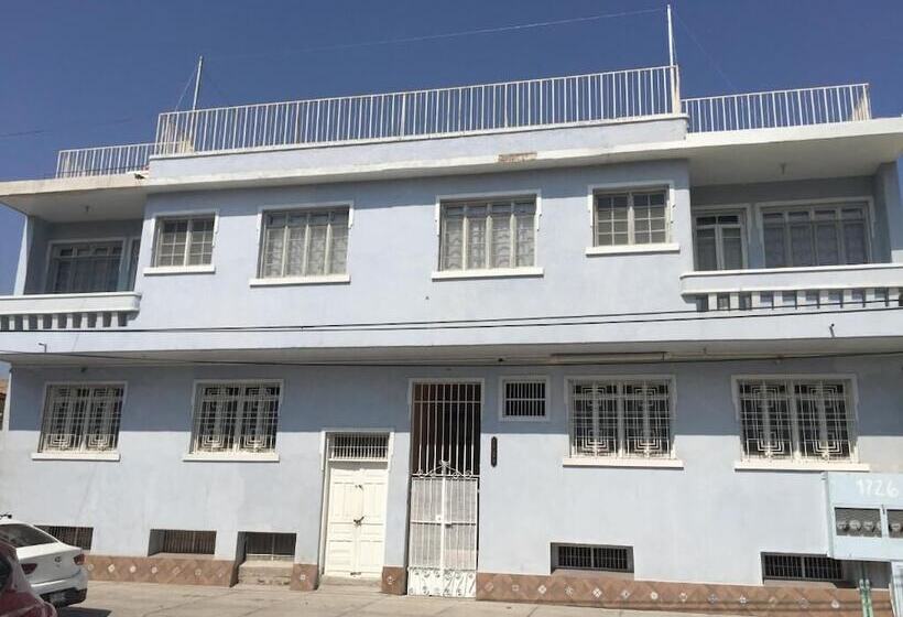 ホテル Fundadores