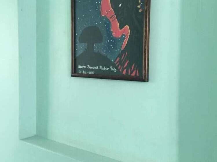 ホテル Fundadores