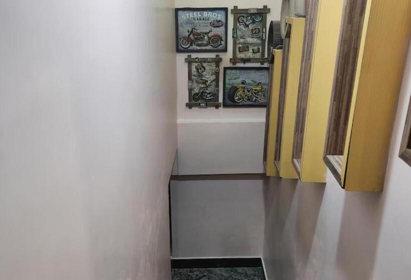 酒店 Goroomgo Broadway Mall Road Darjeeling