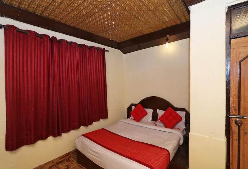 호텔 Goroomgo New Bharat Nainital