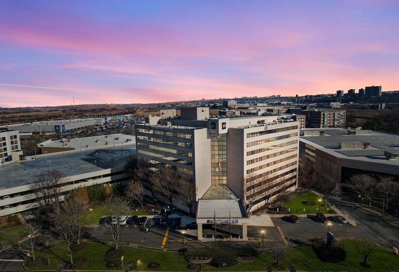 호텔 Harmony Suites Secaucus Meadowlands