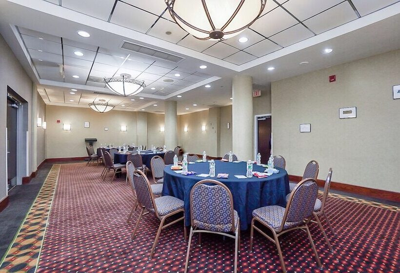 호텔 Harmony Suites Secaucus Meadowlands