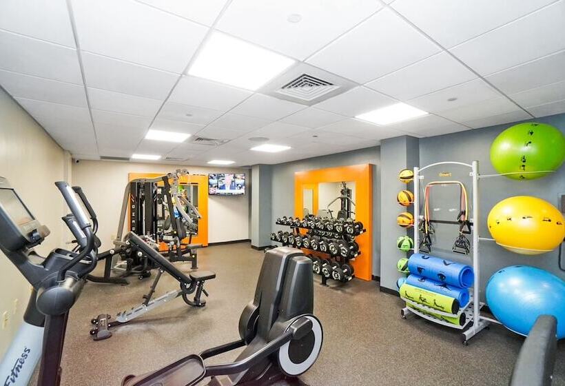 호텔 Harmony Suites Secaucus Meadowlands